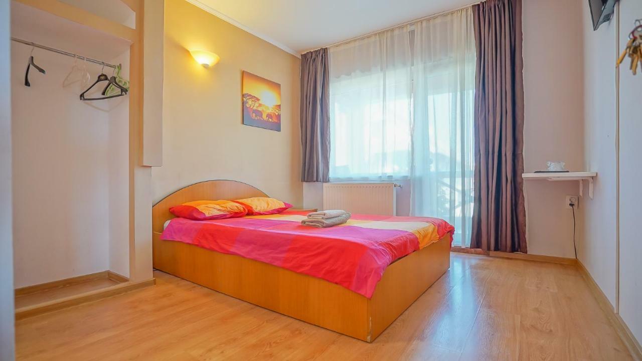Pensiunea Hanna Brasov Ngoại thất bức ảnh